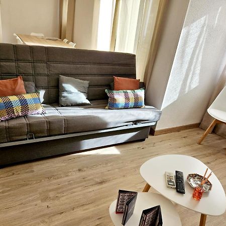 Apartamento Familiar En Triana Sevilla Bagian luar foto