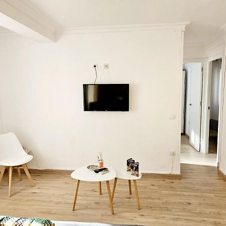 Apartamento Familiar En Triana Sevilla Bagian luar foto
