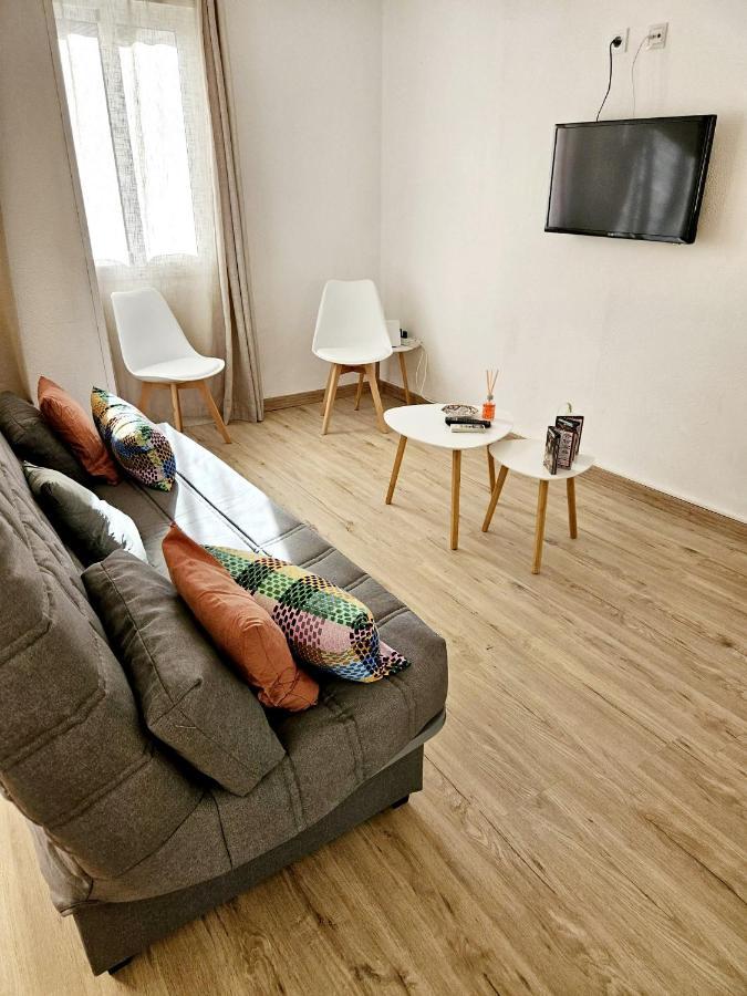Apartamento Familiar En Triana Sevilla Bagian luar foto