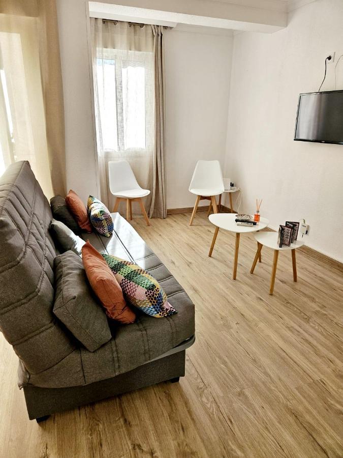 Apartamento Familiar En Triana Sevilla Bagian luar foto
